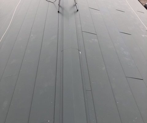 屋根葺き替え工事　瓦屋根から金属屋根へ　雨漏り修理　栃木県宇都宮市